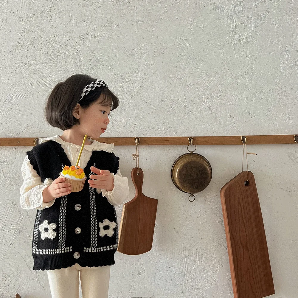 2022 Spring New Girls Knit Cardigan Vest Fashion Children Girls Flower Knitted Vest Jacket Kids Baby V-neck Sweater