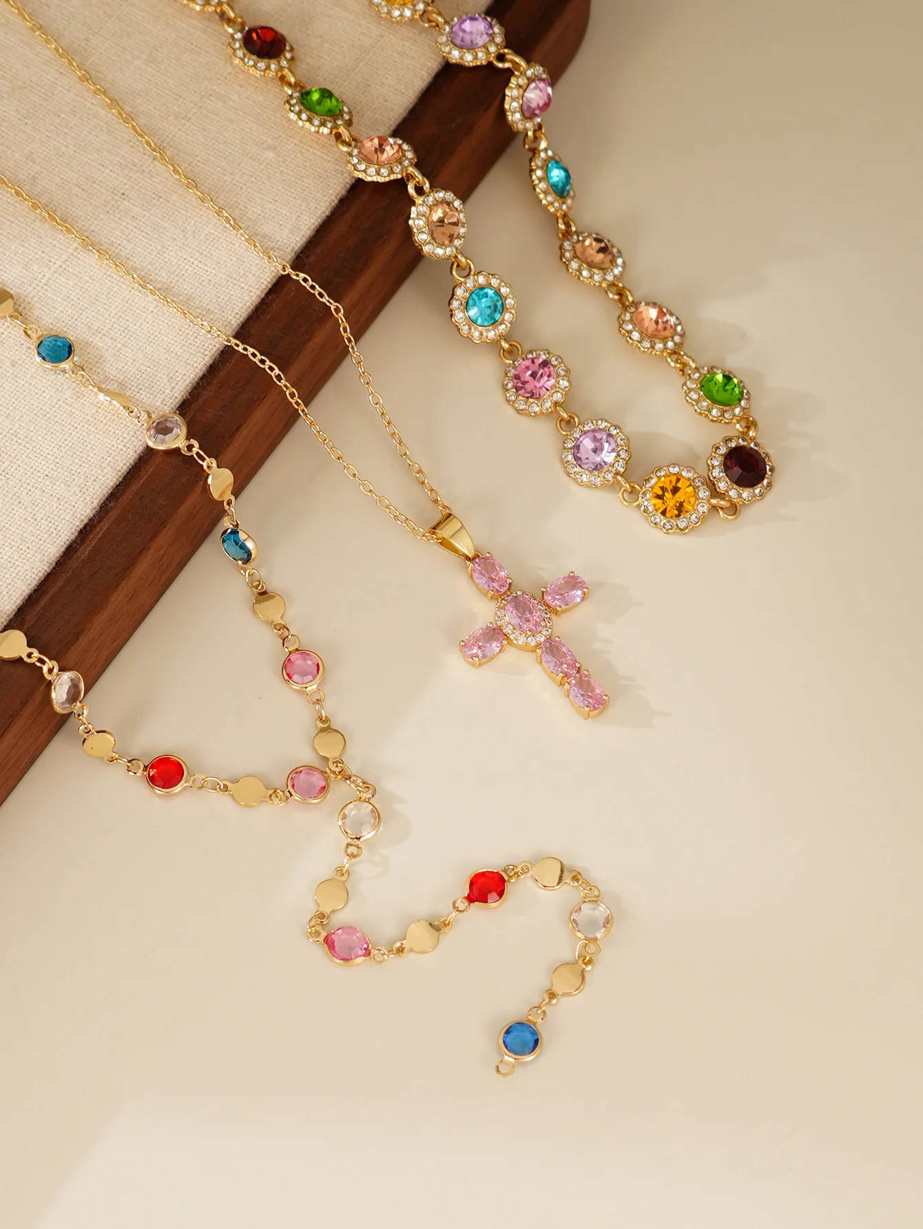 Ladies Cross Pendant Sparkling Cubic Zirconia Necklace