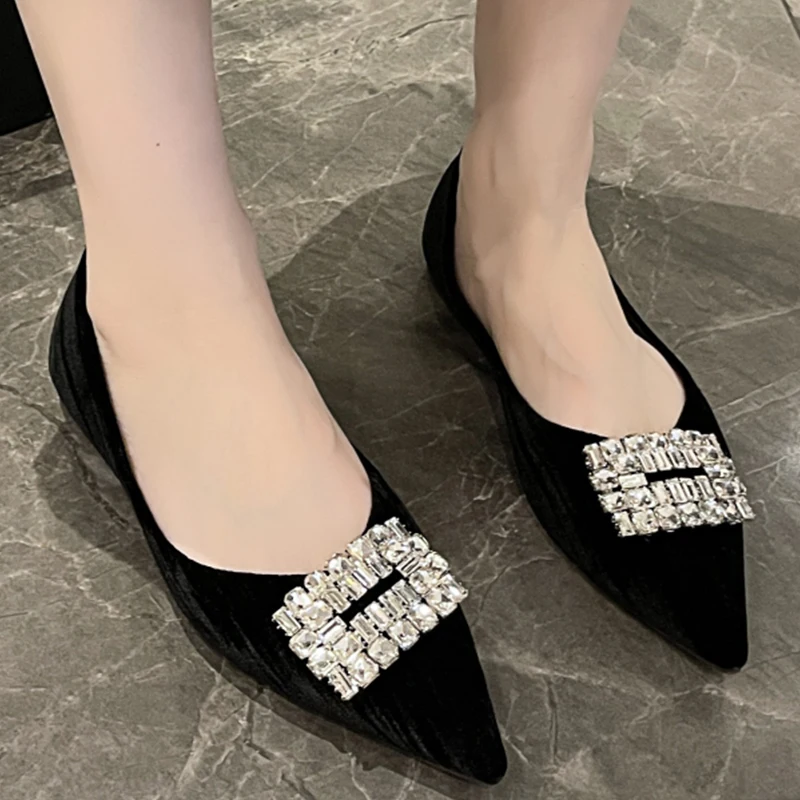 

Женские туфли с острым носком, новые осенние туфли-лодочки из замши с кристаллами, модная дизайнерская женская обувь, 2023