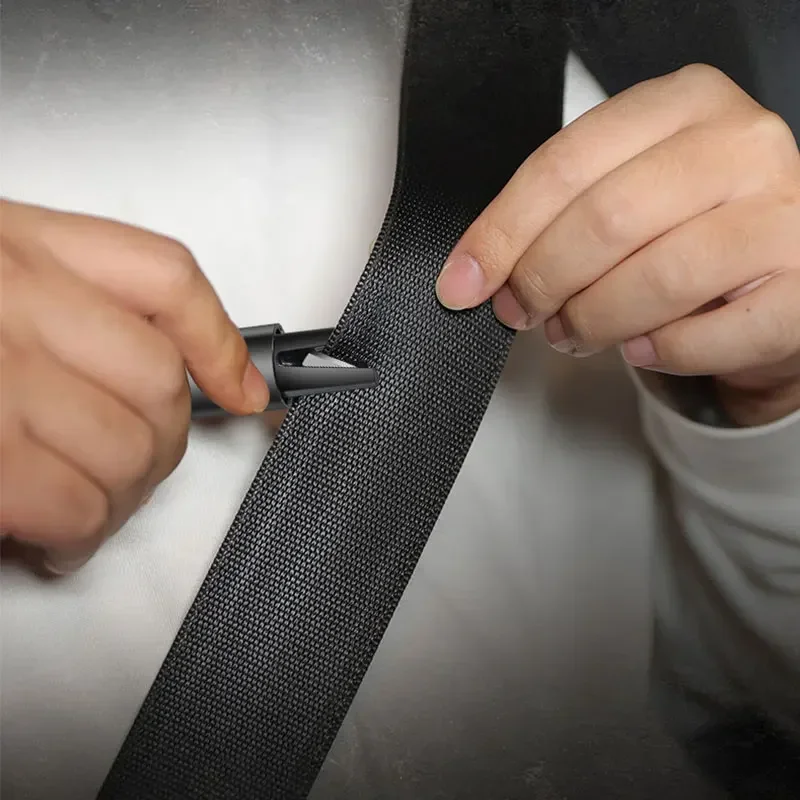 2-in-1 Car Safety Hammer Window Glass Breaker Seat Belt Cutter High Hardness Tungsten Steel Emergency Rescue Tool Base car safety hammer safety hammer window breaker seatbelt cutter tool