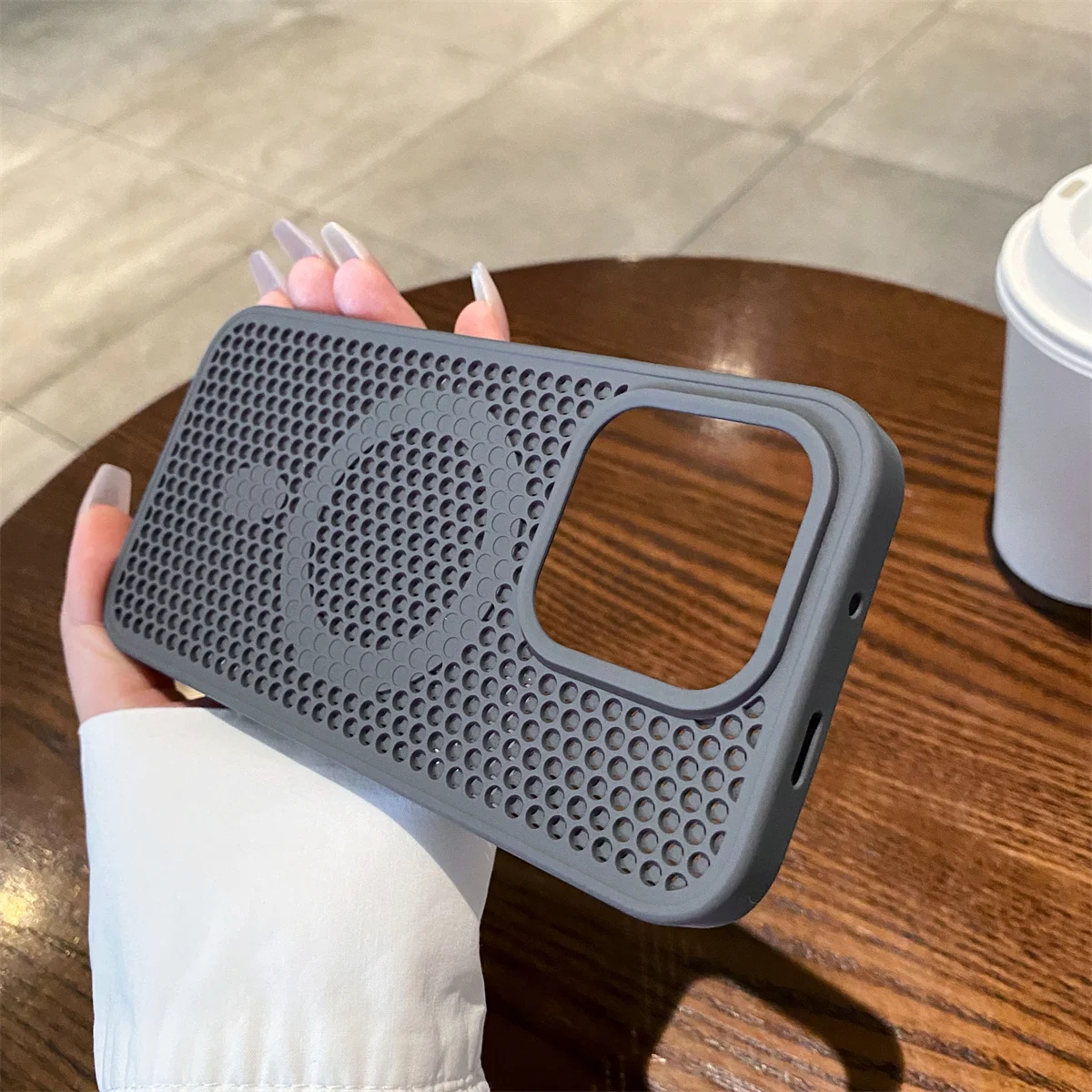 Enhanced Heat Dissipation Protective Back Cover Case - Full Coverage Phone Shell