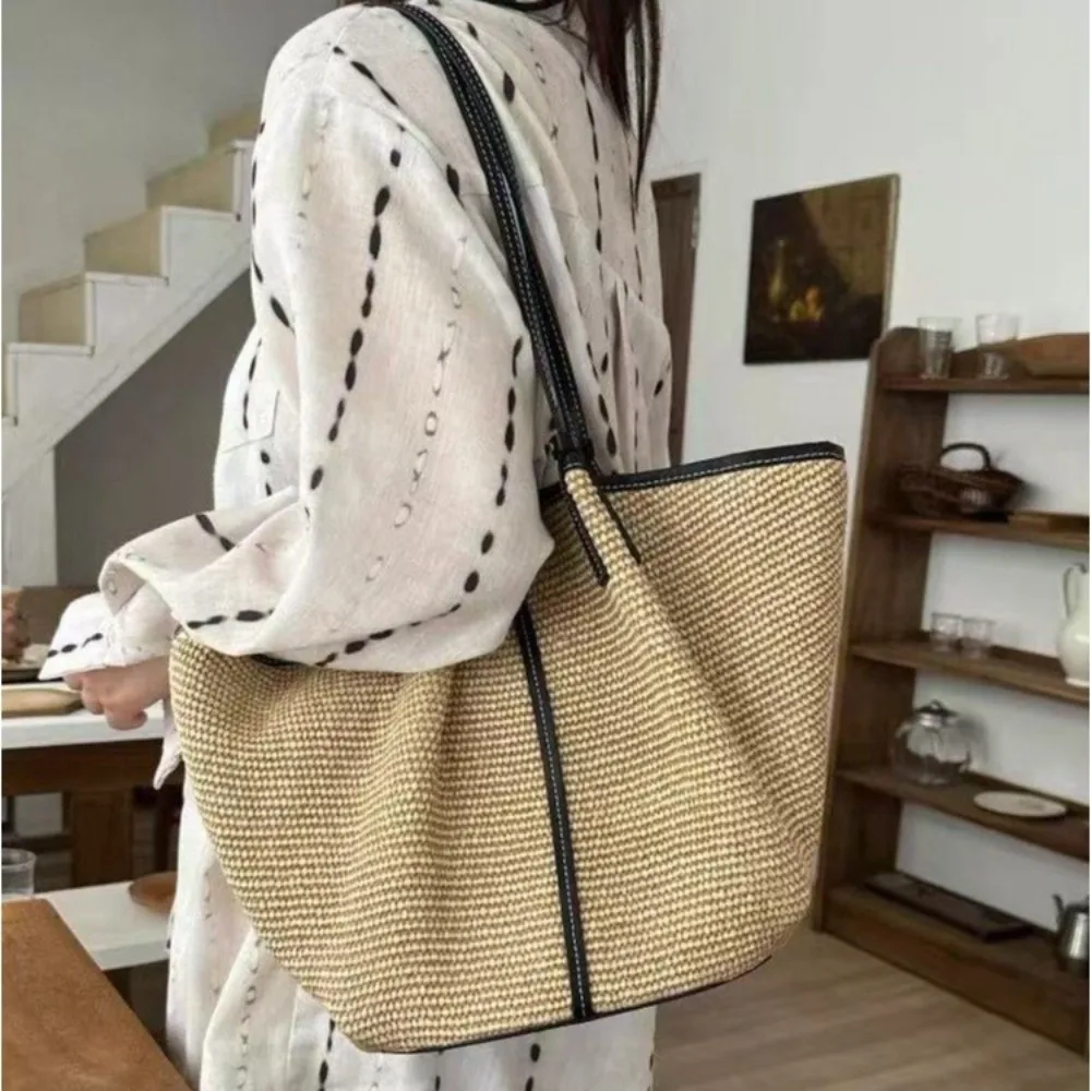 Borsa a Tracolla Intrecciata alla Moda, Pieghevole, Grande Capacità, con Finiture a Contrasto, Borsa Hobo in Rattan - immagine 3