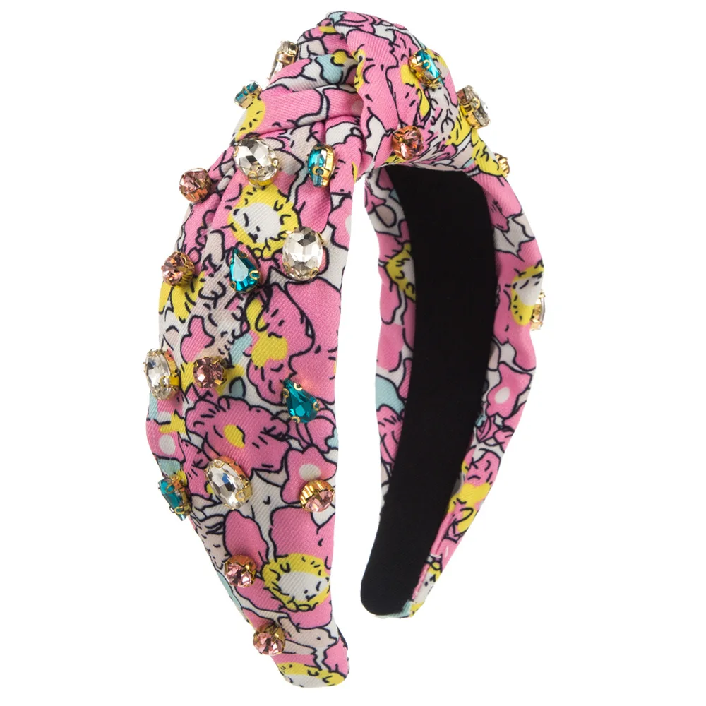 Рисунок 4 - Повязка на голову с цветами в стиле