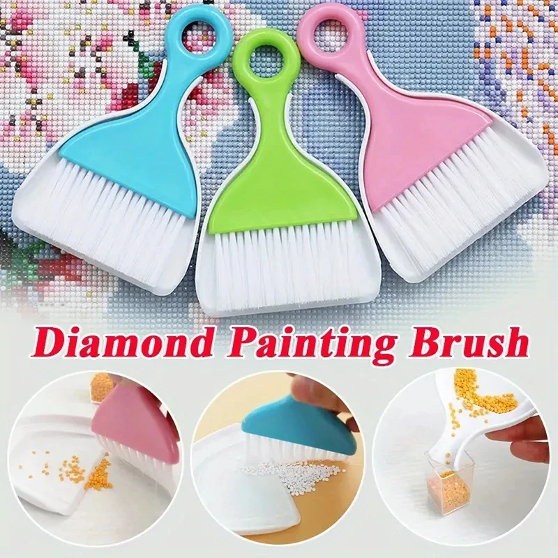 1 Set, DIY Diamond Painting Drills Cleaning Brush Storage Tray Cross Stitch Embroidery Crafts Accessories Desktop Cleaning Tools