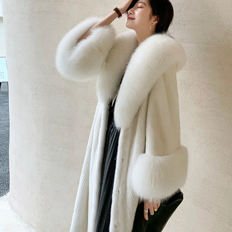2023 New Women Faux Fox Fur Collar Fur Coat Fashion Long Imitation Marten Overcoat Female Winter Loose Large Size 6XL Warm Parka