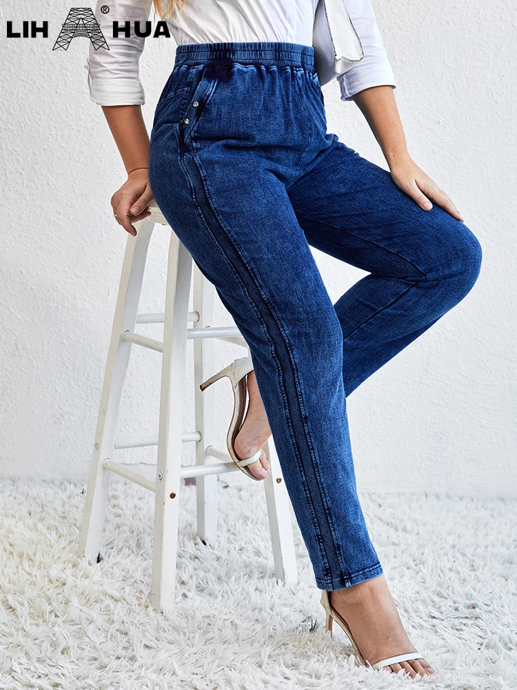 LIH HUA Women's Plus Size Jeans Autumn Chic Elegant Jeans For Chubby