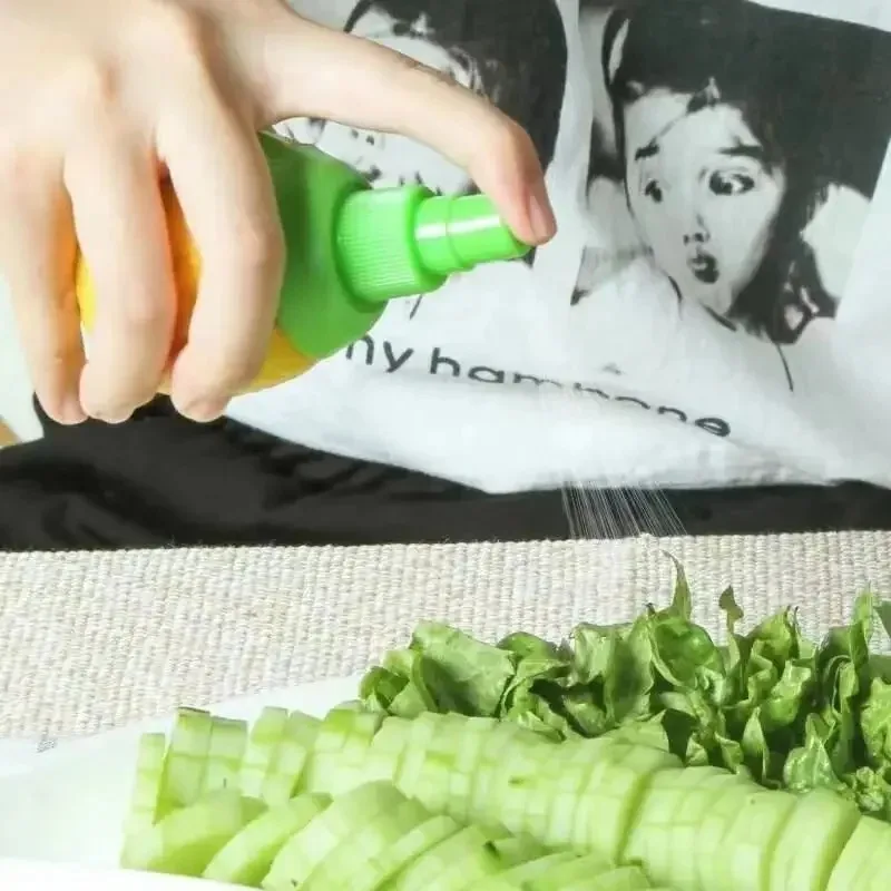1PC Manual Lemon Sprayer Sprayer Portable Fruit Juicer Watermelon Juicer Kitchen Juicer Squeezer Kitchen Cooking Gadgets