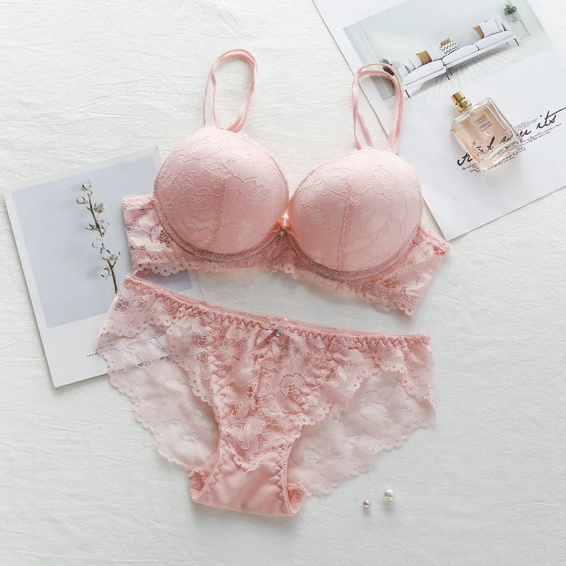 AB �� �ڼ� ���̽� �� Ǫ�þ� ���� �ӿ�, ������ ��� �긮�� ��Ʈ, �� Ŭ���� ������, ž, ����ǰ