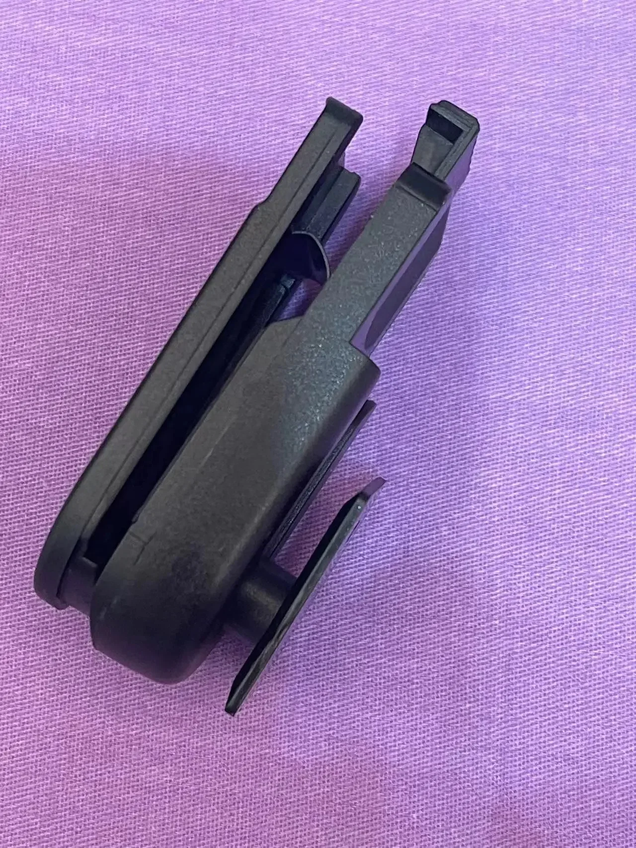 Mobile Phone Back Clips Point of Sale Toggle Clip Tactical Flashlight Pouch Holster Satchel Backpack Sheath