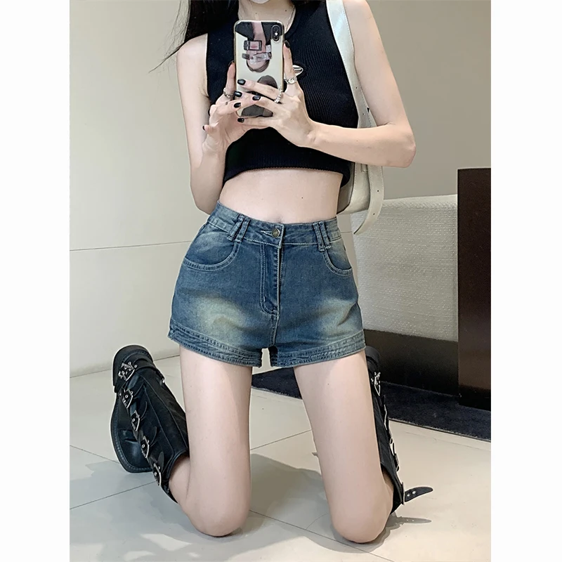 Straight Women Shorts Blue Jeans Mini Clothing Slim Y2k Streetwear Sexy jeans American Retro High Waisted Summer Denim Shorts