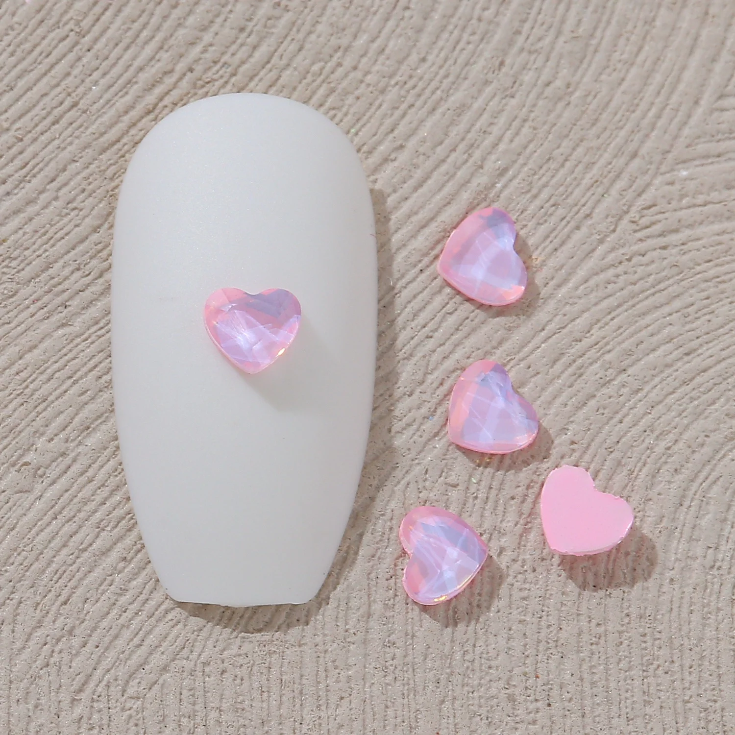 오팔 모카 자체 접착 반짝이는 유리 크리스탈 3D 네일 장식, 하트 모양, 평평한 바닥, 네일 아트, 모조 다이아몬드, 도매, 3mm