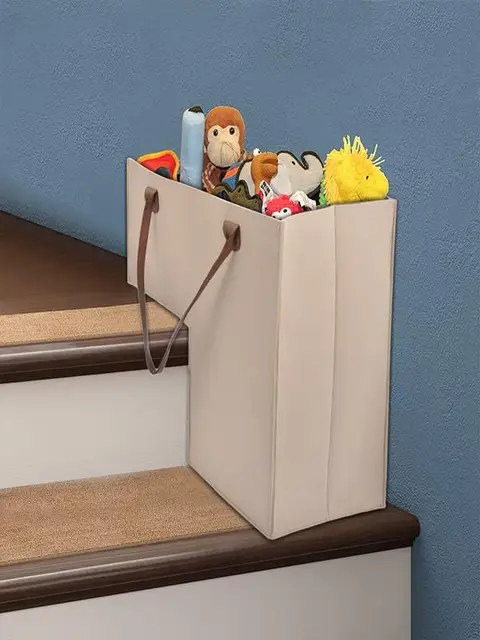 혁신적인 L자형 계단 바구니로 집안을 깔끔하고 정리된 상태로 유지하세요.