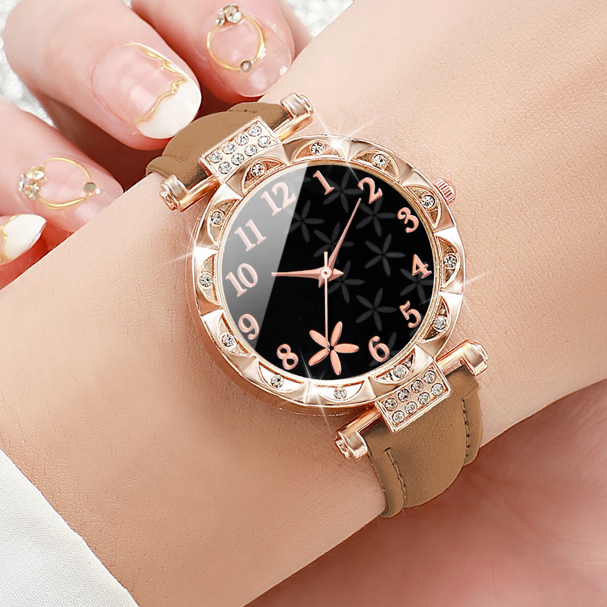 7Pcs/Set Women's Fashion Watch Sweet Leisure Academy Style Leather Quartz Watch Set (Box Not Included)