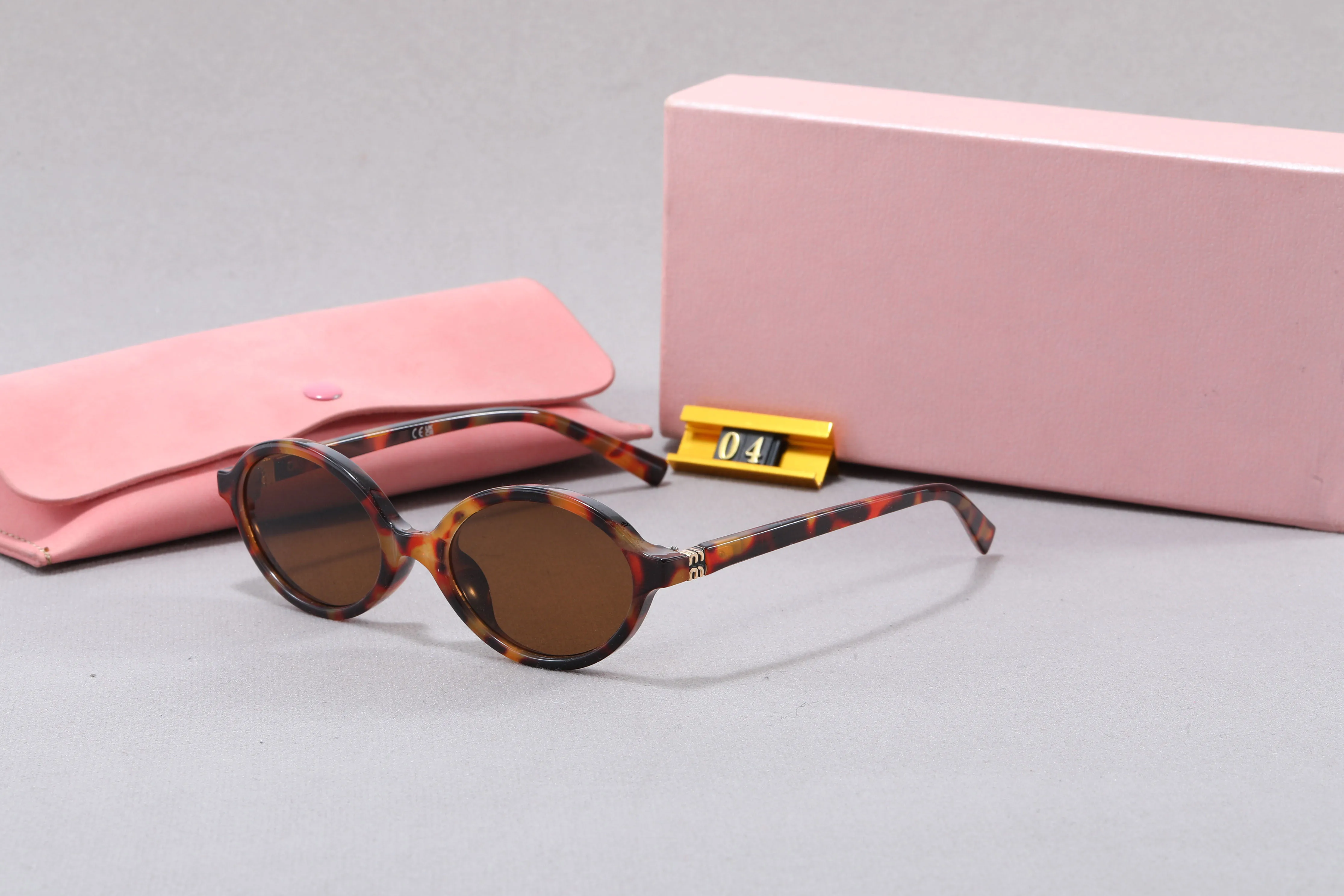 Ʈ���� ��Ʈ�� ���� ���۶� ���� ���� �귣�� �����̳� �м� ���Ÿ� �����ĵ� ���۶� ��Ÿ�ϸ��� ���ϼ��� ���̵�