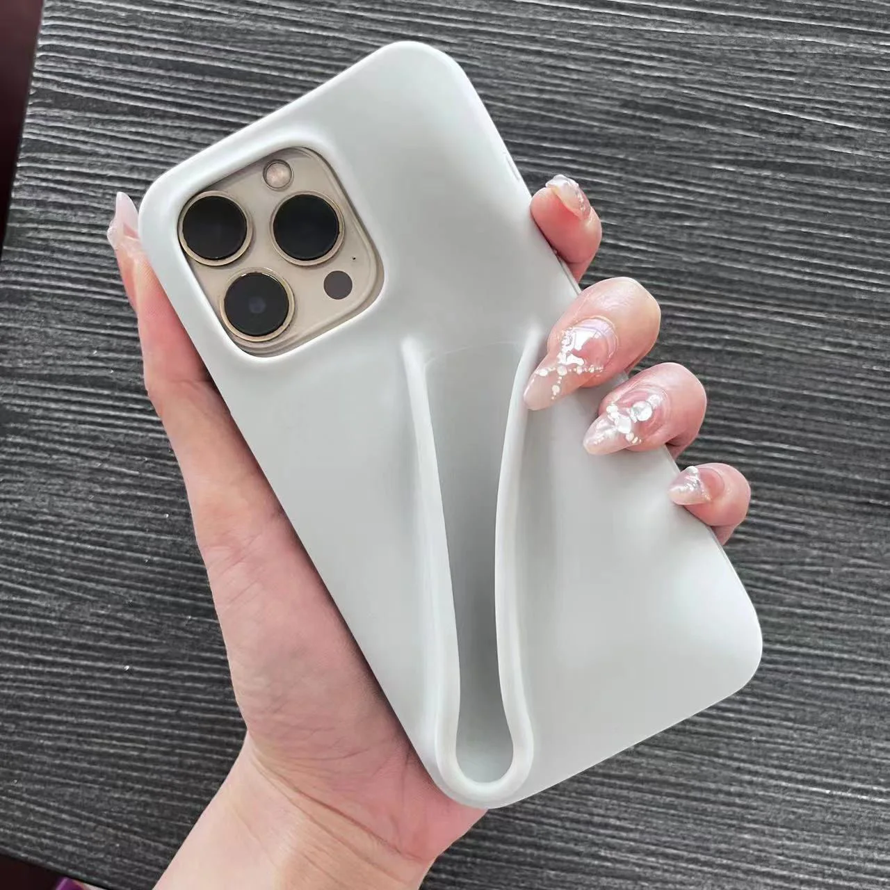 New lipstick Portable Case For iphone 15 pro max Phone Case Silicone For 14 pro 13 pro max Fashion Style Dirt resistant