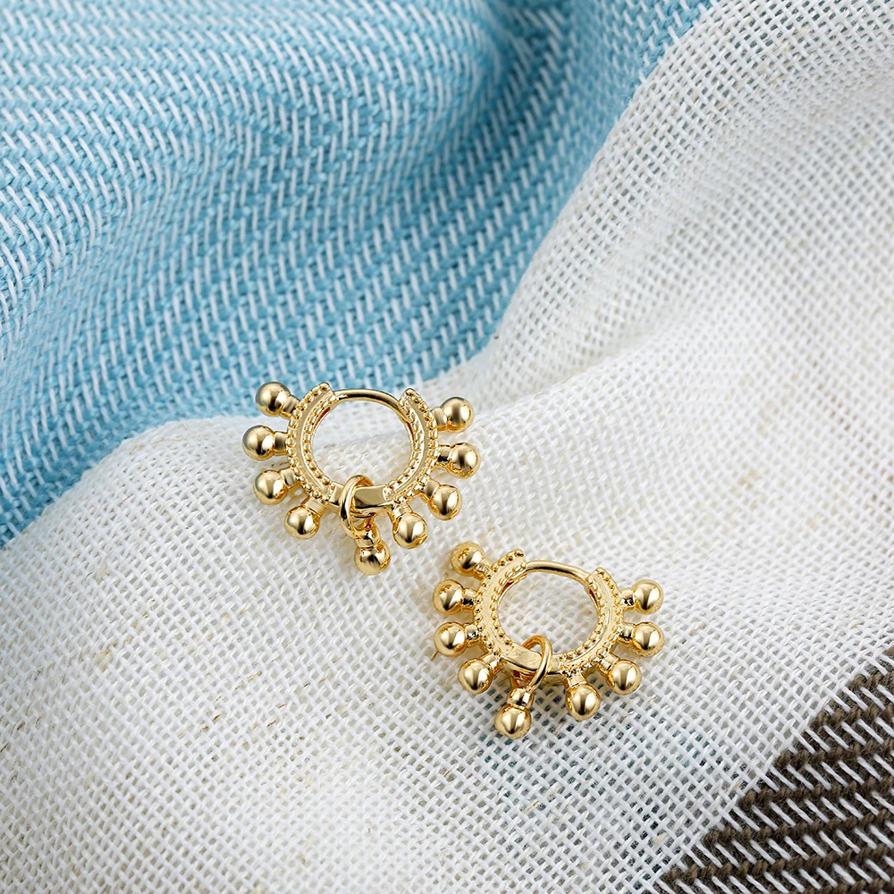 New Trendy Small Twist Hoop Earrings for Women Gold Color Beaded Round Circle Huggies Earring Minimalist Jewelry