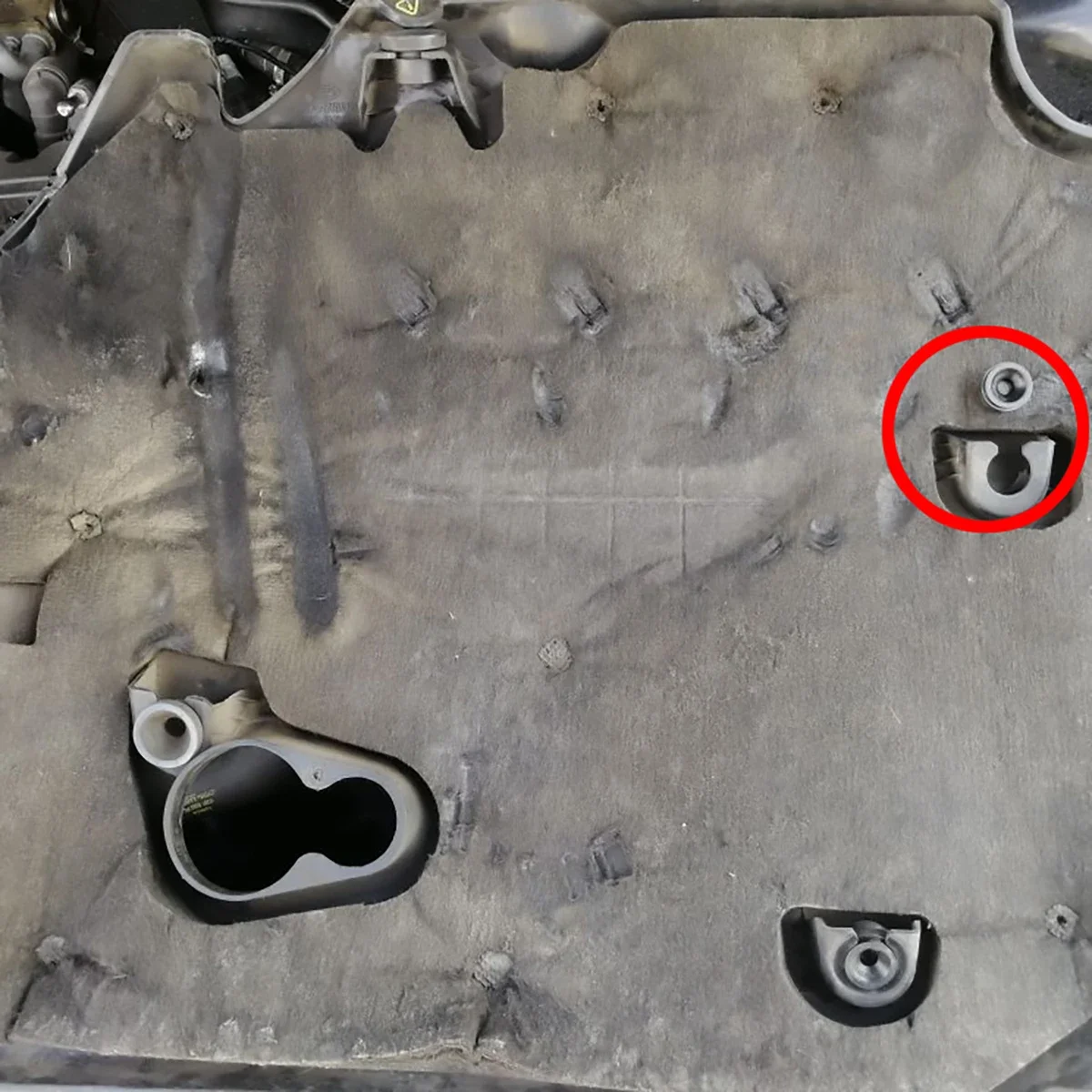 Kit Boccole Gomma Per Copertura Motore - 2 Pezzi, Compatibile Con BMW Serie 1,3,4,5 - Foto 5