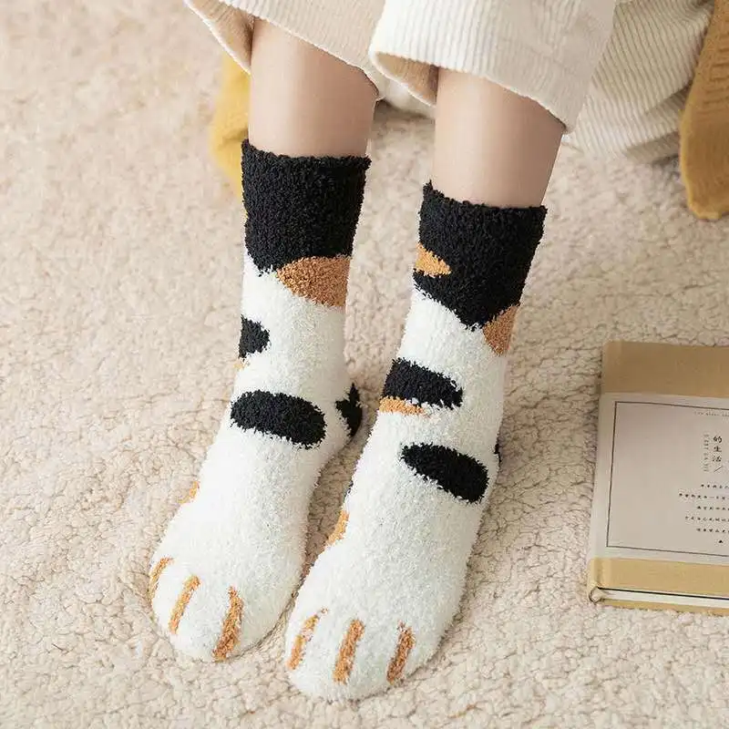 

Cat's Claw Kawaii Cartoon White Socks for Women Cute 3d Dog Cat Paw Pattern Female Fleece Warm Funny Socks Funny Floor Sleeping