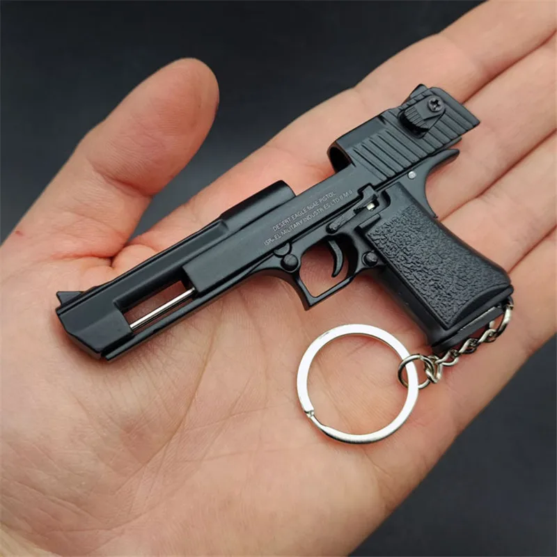 1:3 High Quality Metal Model Desert Eagle Keychain Toy Gun Miniature Alloy Pistol Collection Toy Gift Pendant 5