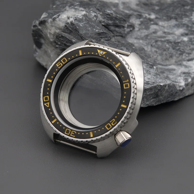 Enhanced Waterproof Diving Watch Case with Resin Bezel