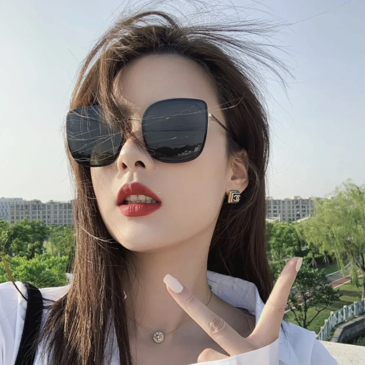 

Square Sunglasses Woman Black Oversized Sunglasses Women Retro Vintage Big Frame Gradient Mirror Lunette Soleil Femme
