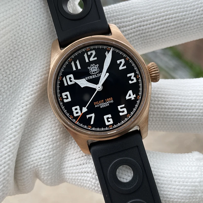 

Мужские часы-авиаторы STEELDIVE, бронзовые 39 мм, автоматические часы для дайвинга 200 м, водонепроницаемые механические наручные часы, спортивные светящиеся сапфировые часы NH35