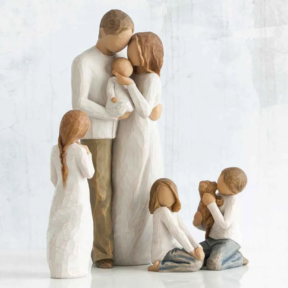 

Creative resin statue family decorates handicrafts living room office home decorations wedding gifts decorazioni matrimonio