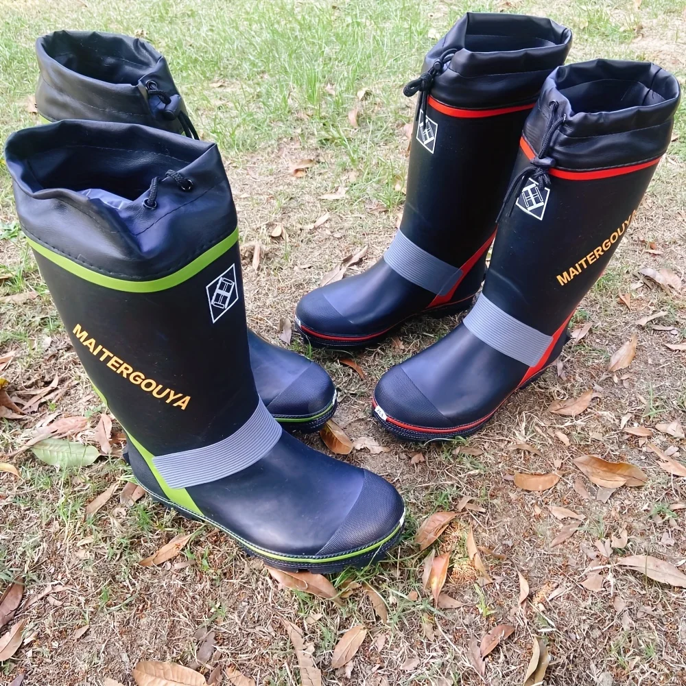 Secure-Fit Men&rsquo;s Waterproof Rain Boots-Anti-Slip Rubber with Steel Spikes for Climbing&Fishing,Durable&Stylish fishing boots
