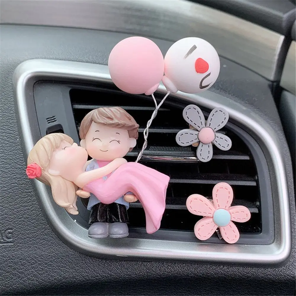 

Air Couple Design Auto Interior Accessories Couple Girl Boy Figurines Perfume Clip Car Air Vent Freshener Scent Aromas Diffuser