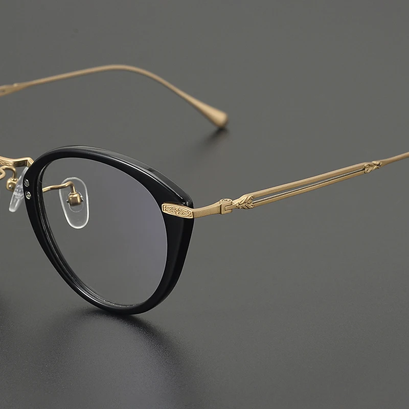 Nobler Eyeglasses Showcase