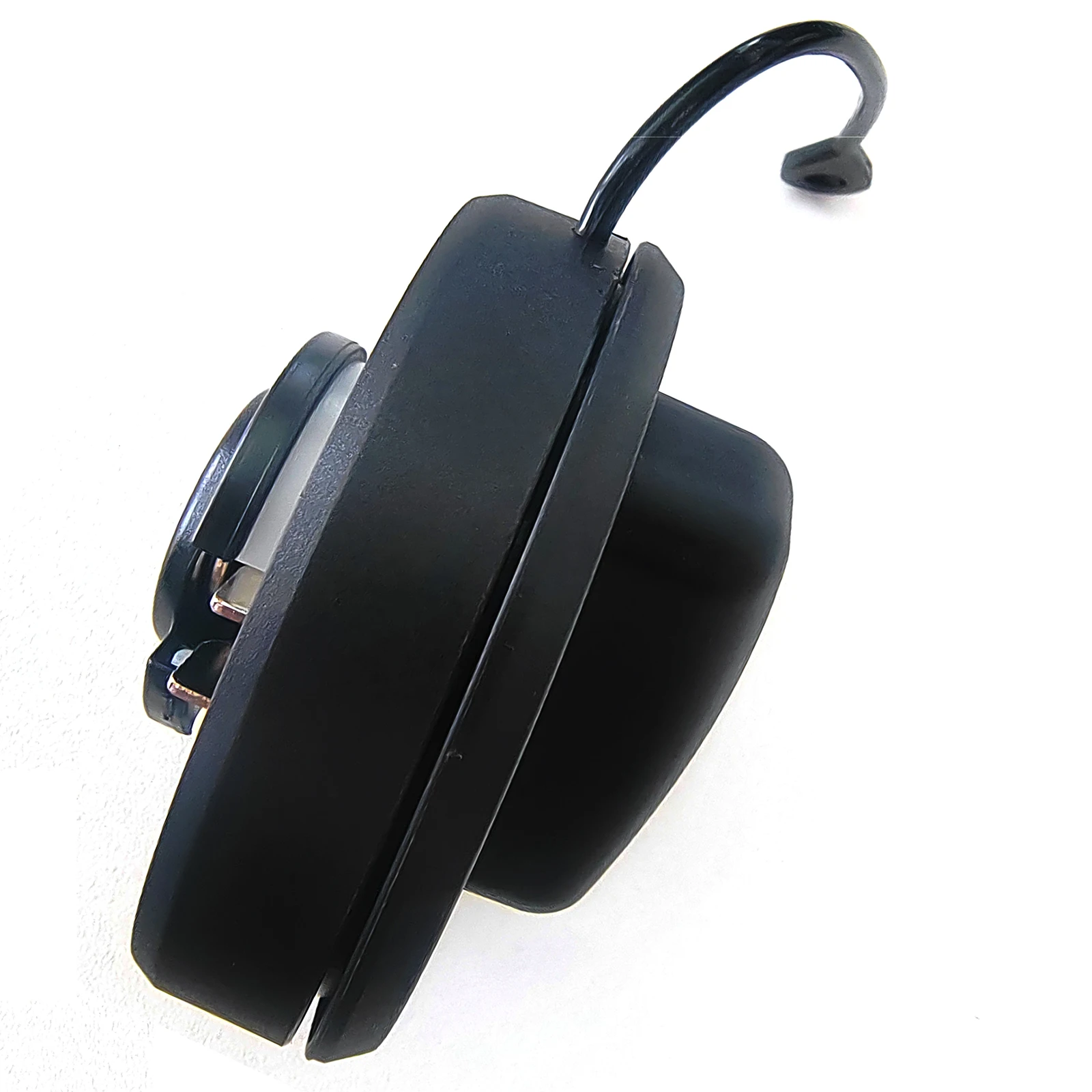 Car Parts Fuel Cap Gas Filler Tank Cover Mercedes-Benz CLS550 2010-13 CLS63 AMG 2007 2009-2013 E320 2004-2005 E350 2006-2013