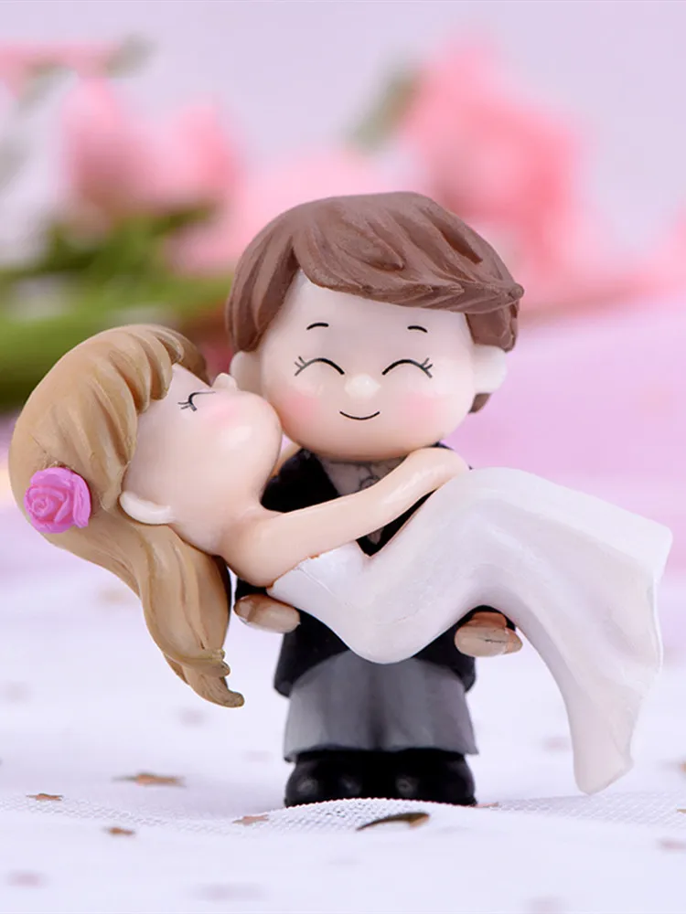 Cake Topper Cake Decorations Cake Toppers Cake Baking Tools Gold Leaf Cake Decorations Cake Decorating Tips Doll baking decorations micro landscape bonsai ornaments