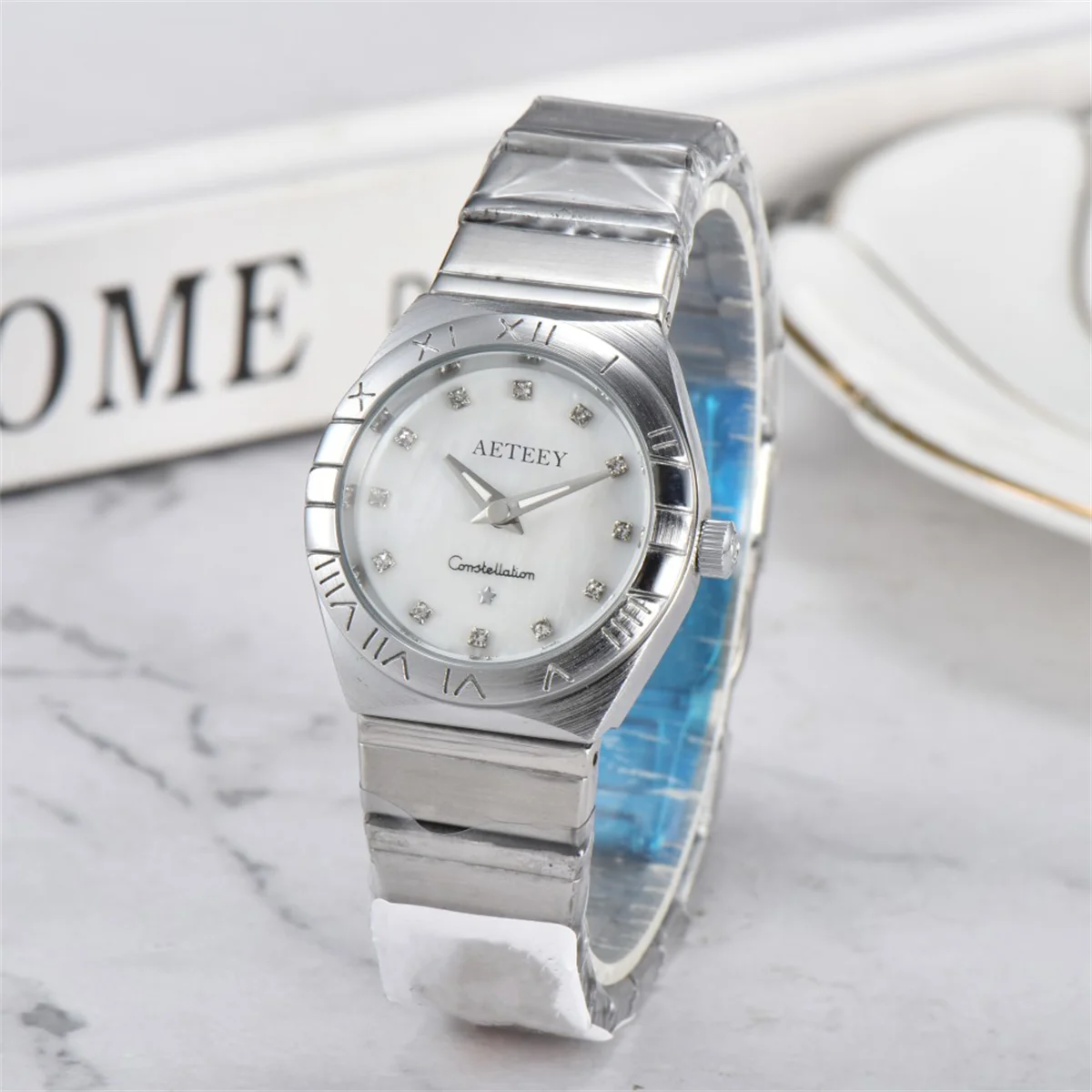 Trendy Diamond Style Quartz Women Watches for Men 28MM/40MM Luxury Wristwatch Daily Waterproof Automatic Date Hot AAA Male Clock