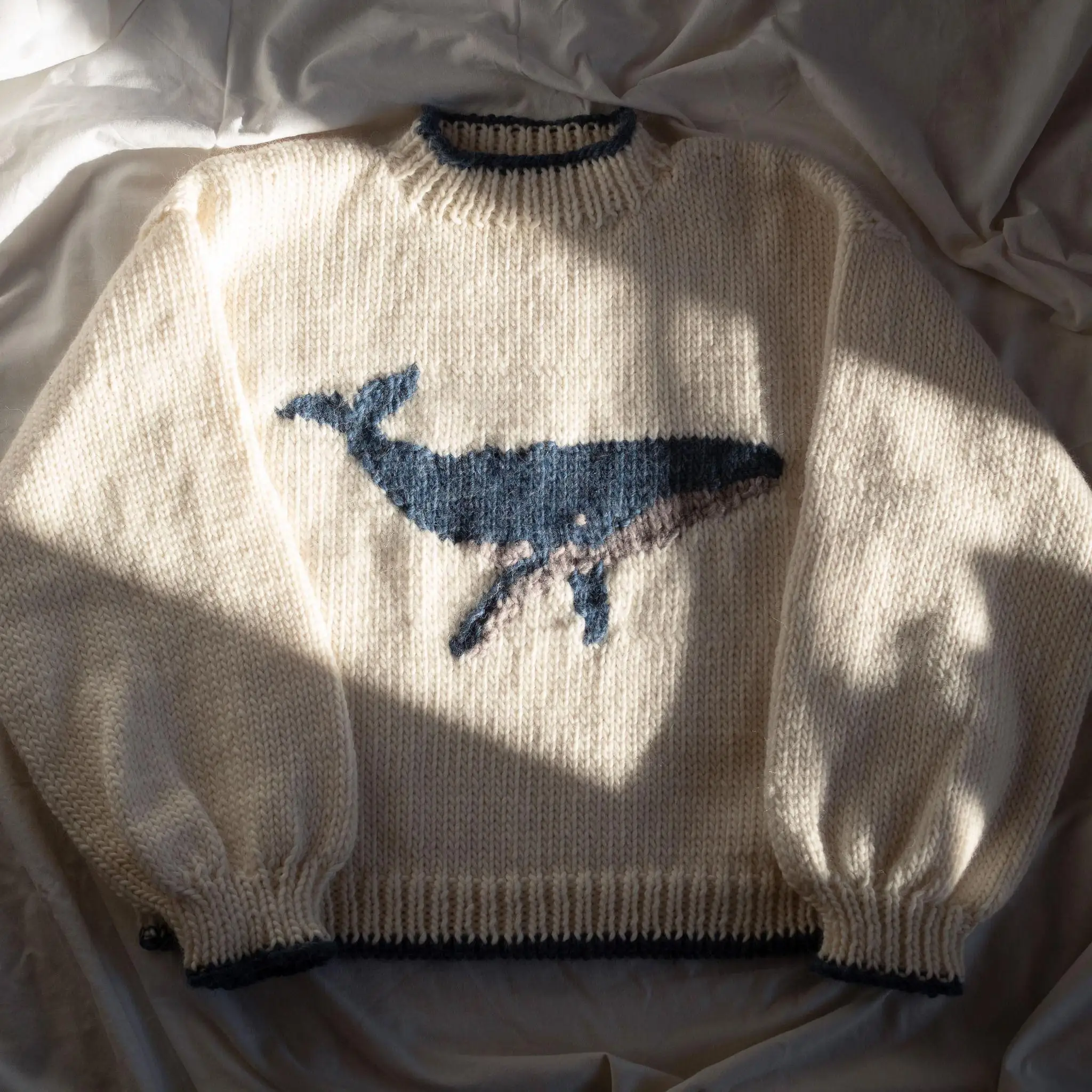 BUBBLY WHALE PINK FRENCH TERRY SWEATSHIRT & PAPERBAG SHORT SET main image 0