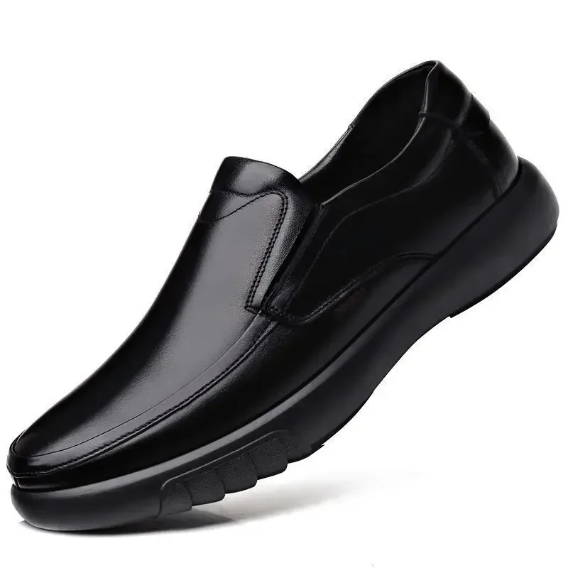 

Men's Leather Casual Shoes Soft Noodle Loafers Cotton Shoes Velvet Cotton Comfortable Dress Shoes Men Male Scarpe da uomo