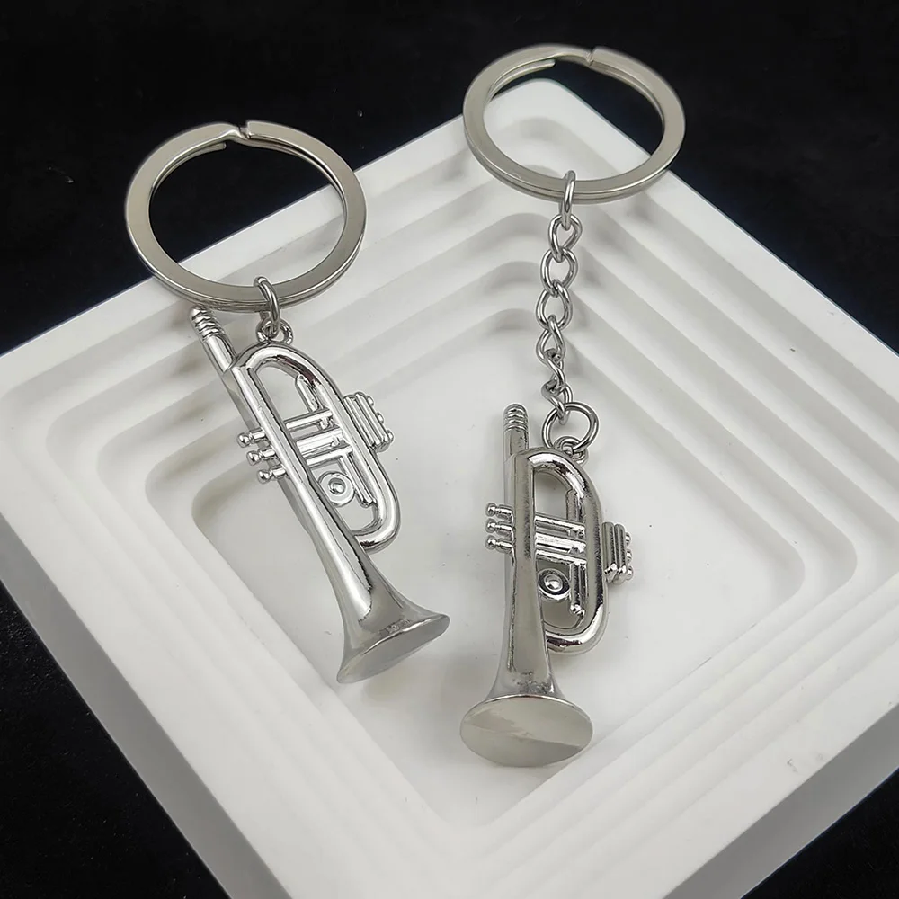 

Мужской брелок в стиле хип-хоп из нержавеющей стали, серебристый полированный подвесной брелок с гудком, подходит для нейтрального украшения автомобиля, ювелирные изделия, подарки