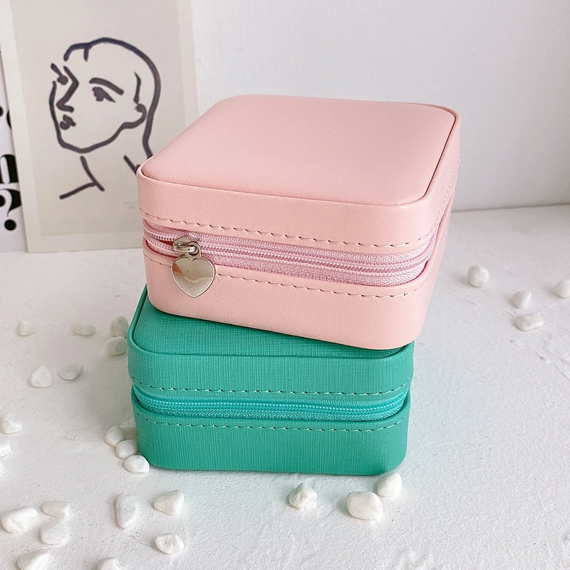 Portable Jewelry Box, European High-End Luxury, after 90 Palace Style, Small Exquisite Net Red, Ring, Earring Storage