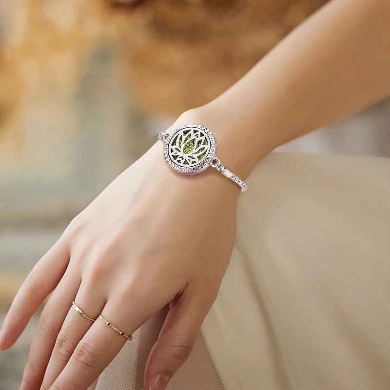 アクセサリー》 3/28 BRACELET MEDALL 1:59まで 30 アクセサリー
