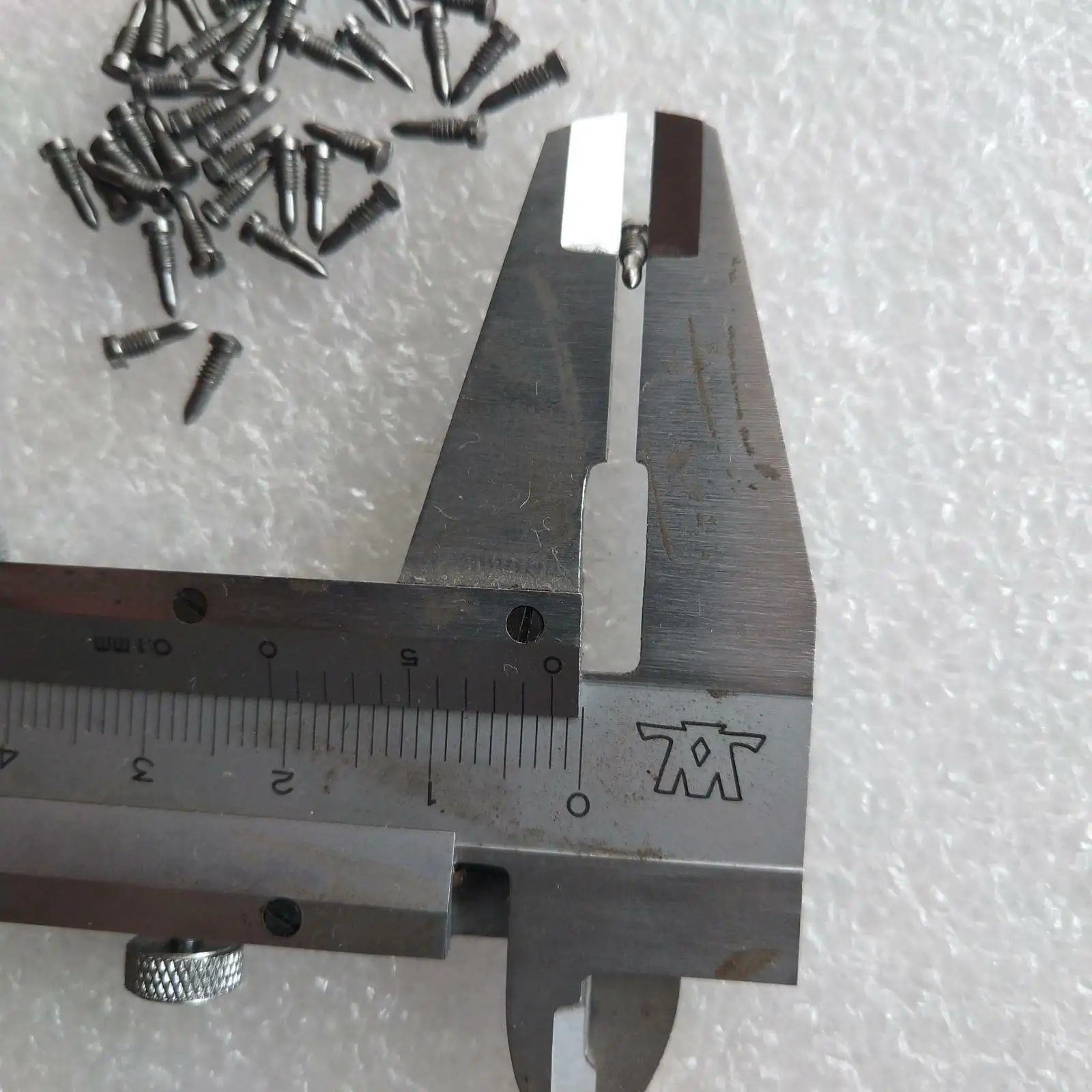 Outstanding 200 Pcs Top Notch Screws For Flute