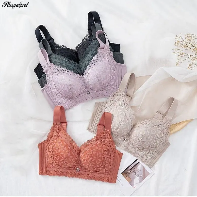 

Plusgalpret Full Coverage Latex Bras For Women Thin Cup UnderwearGather Wireless Breathable Brassiere 34-40 B C Cup