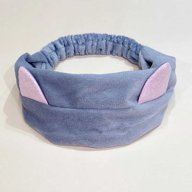 gray thin cat ears