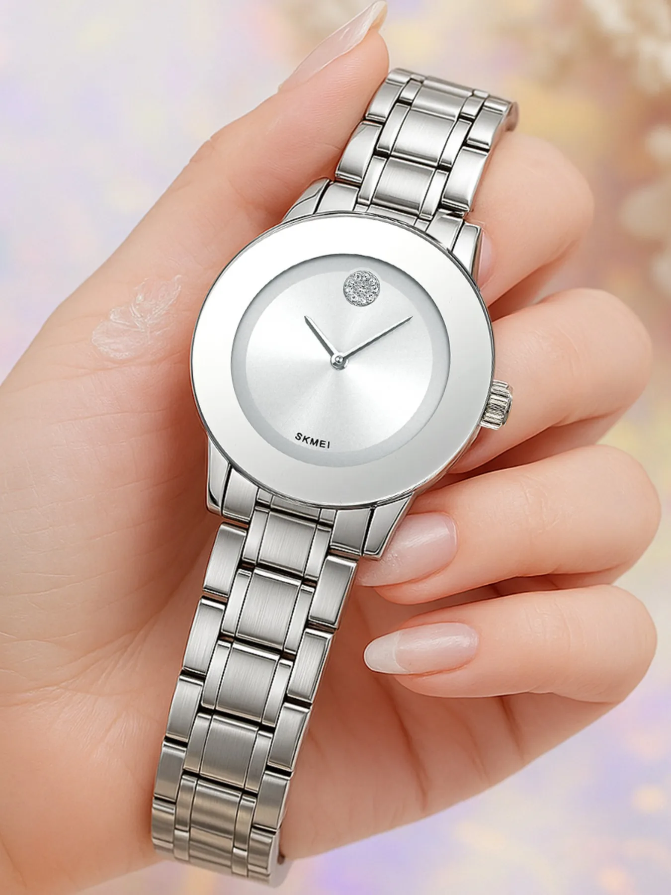 Women's Quartz Watches Are Light Luxury and High-Quality, Suitable for Outdoor Use and Casual Wear - 4