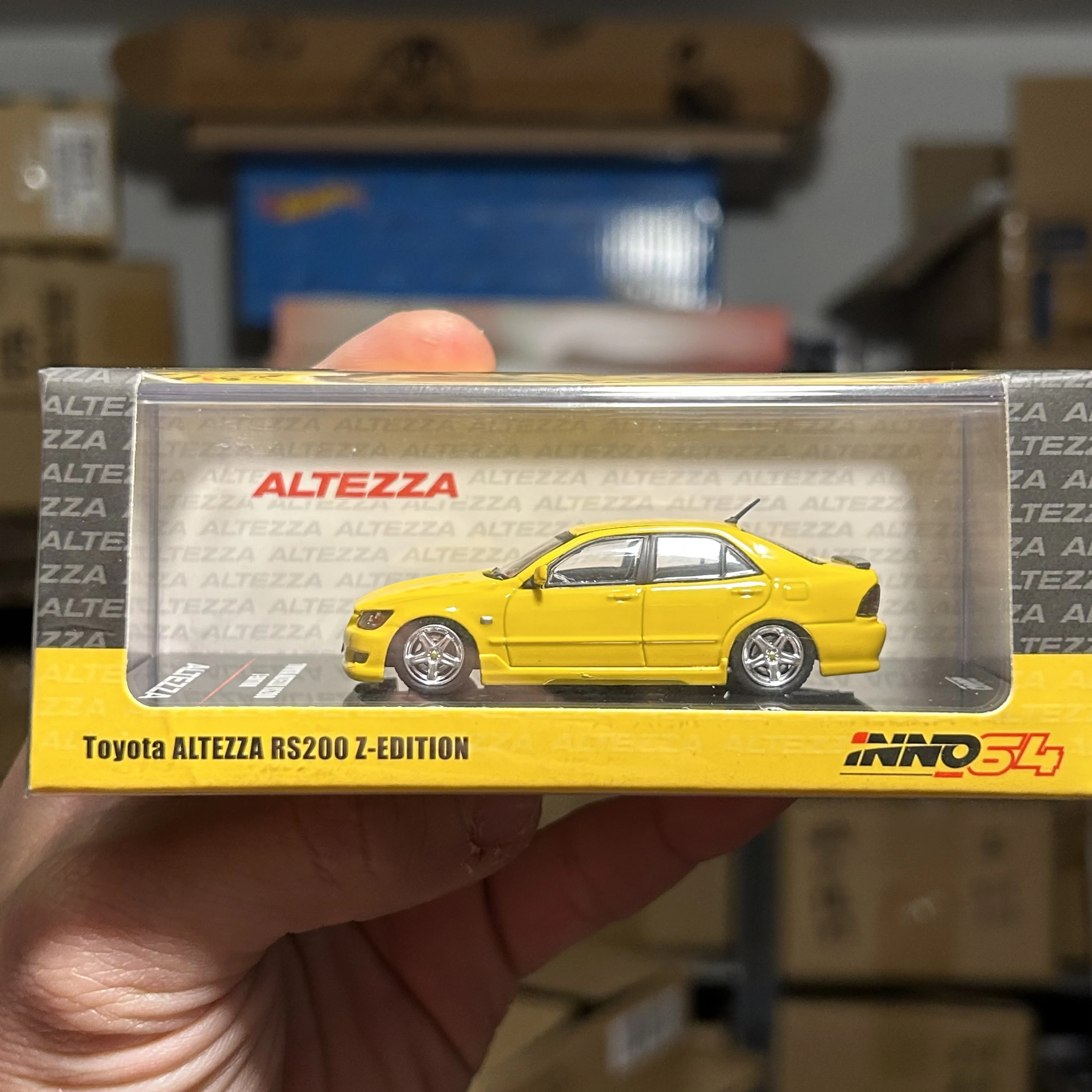 

INNO 1:64 ALTEZZA RS200 ADVAN 25#36#10#163#29 Collection of die-cast alloy car model ornaments