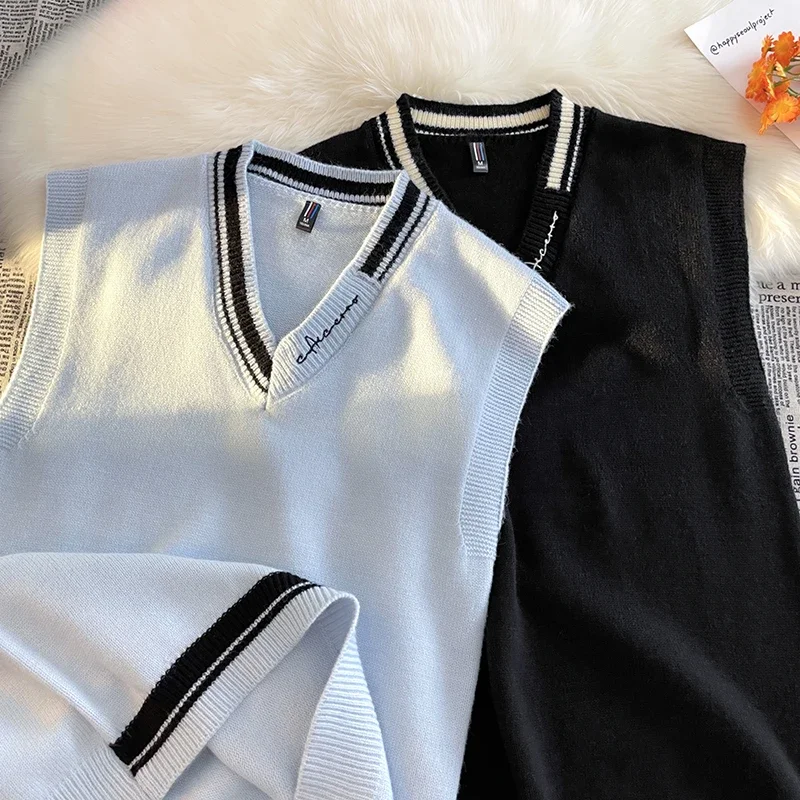 Men Sweater Vests Mens Knitted Vest Men V-neck Sleeveless Knitted Sweater Vest Color Blocked Ribbed Design Simple Natural Fashionable Casual Vest