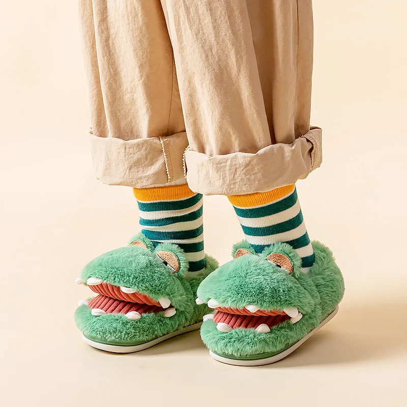 Children's Cotton Shoes Cute Dinosaur Home Slippers Boys And Girls Baby Wool Cotton Slippers Thick Sole Animal Slipper 2023 children s backpack bag cute dinosaur boys and girls mobile phone shouldbag cartoon plush animal schoolbag freeshipping