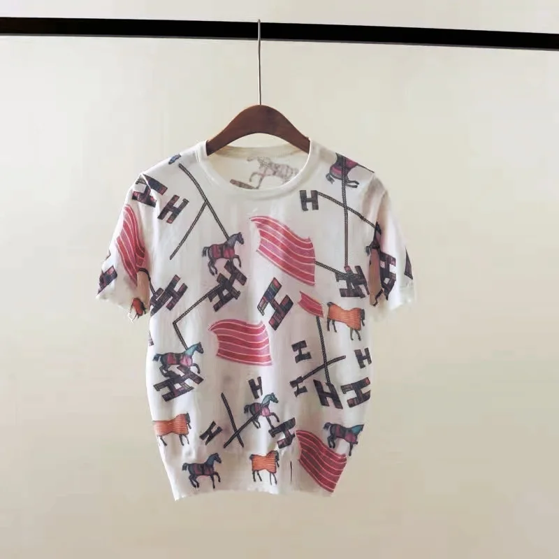 thumbnail image 1 of Camiseta de mujer de diseñador de marca de lujo con estampado de letras y caballos, camiseta de punto de manga corta con cuello redondo para mujer, novedad de verano 2024, 1 of 4
