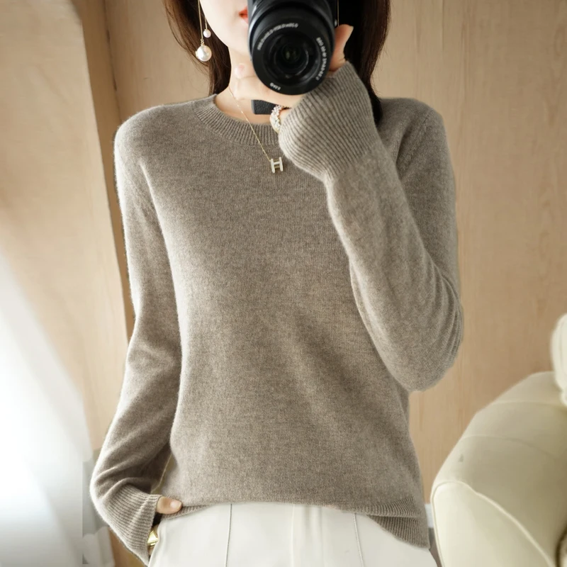 Autumn and winter new women's solid color round neck sweater pullover long-sleeved knitted bottoming shirt women's top 3