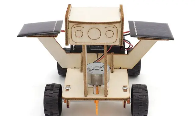 c-13asolar-lunar-rov