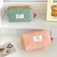 1pc Vintage Plaid Cotton Cosmetic Bag Casual Style Lightweight with Random Print Design  Portable Travel Organizer Pouch 1
