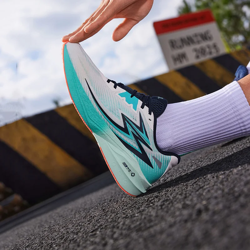 361 Degrees Flame TEAM 2.0 Men Running Shoes Lightweight Stable